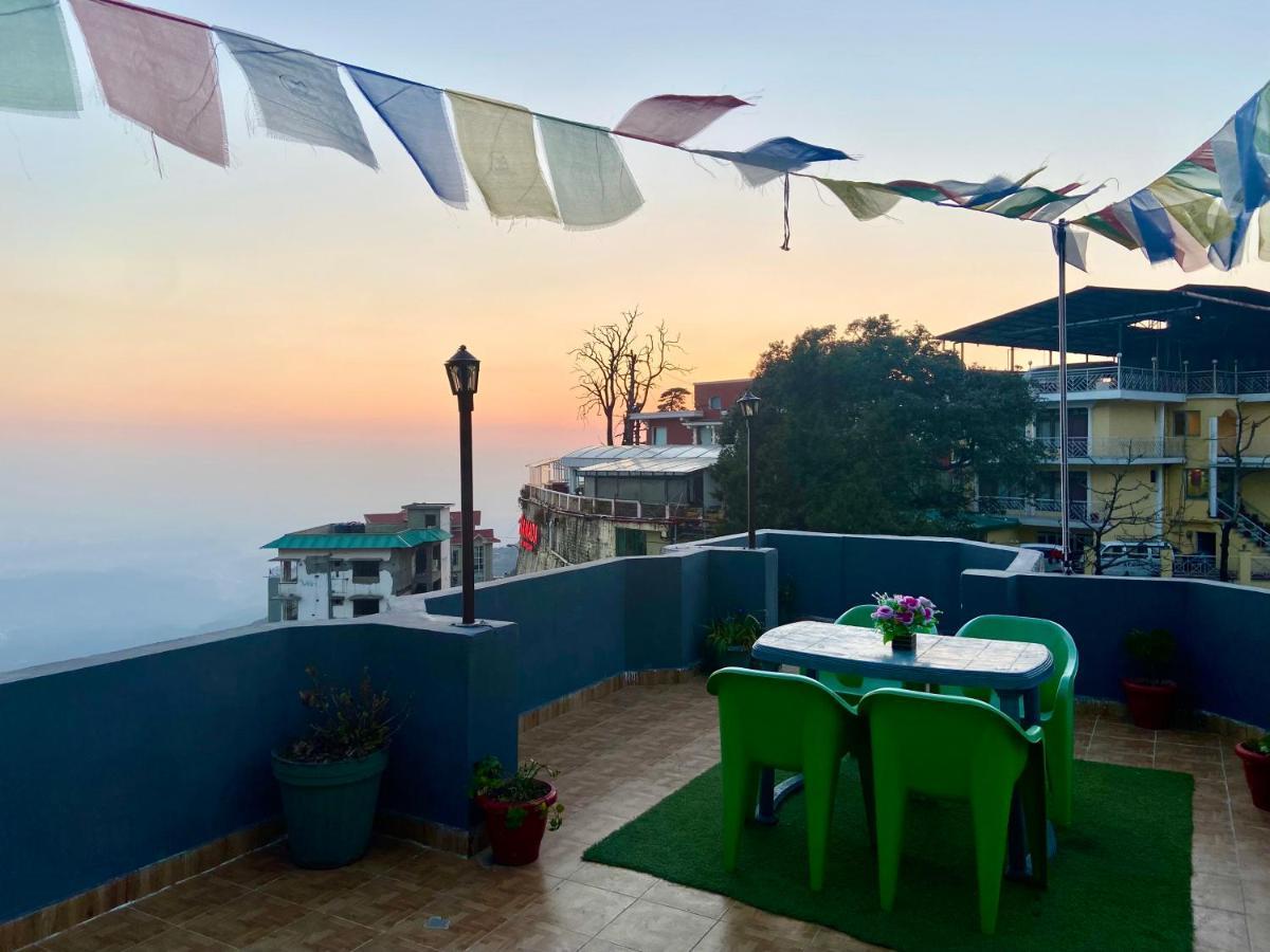 Riversun Hotel Mall Road Mussoorie Exterior foto